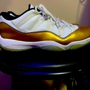 Jordan 11, Gold low size 12